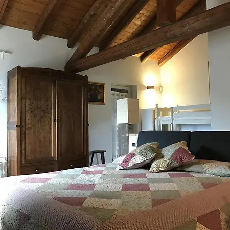 Chalet Sp24 *