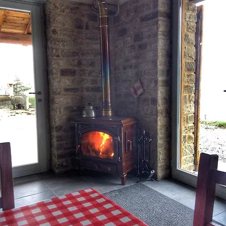 Chalet Sp24 *